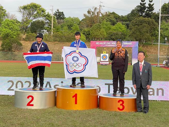 香山高中林嘉妤勇夺个人赛金牌。（新竹市政府提供／王惠慧新竹传真）