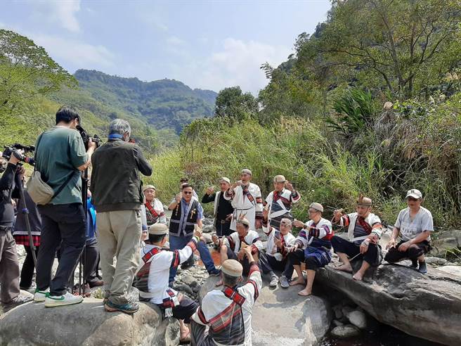 苗栗县泰安乡公所20日举行传统泰雅族祈雨祭典。（泰安乡公所提供／谢明俊苗栗传真）