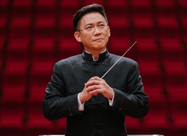 「狮城乐韵」音乐会由郭勇德担任指挥，将于3月26日在臺北市中山堂中正厅演出。(图／臺北市立国乐团提供)