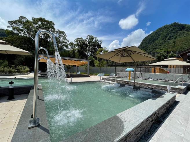 桃园北横沿线罗浮温泉、慈湖园区整修工程同时进行工期又长，地方上忧心影响游客造访桃园意愿。(吕筱蝉摄)