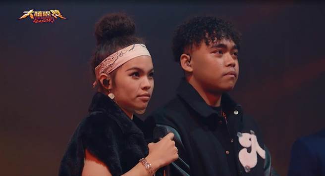 《大嘻哈時代2》God Øne（右）、Majin因節目相戀，被封「神鵰俠侶」。（翻攝自MyVideo）