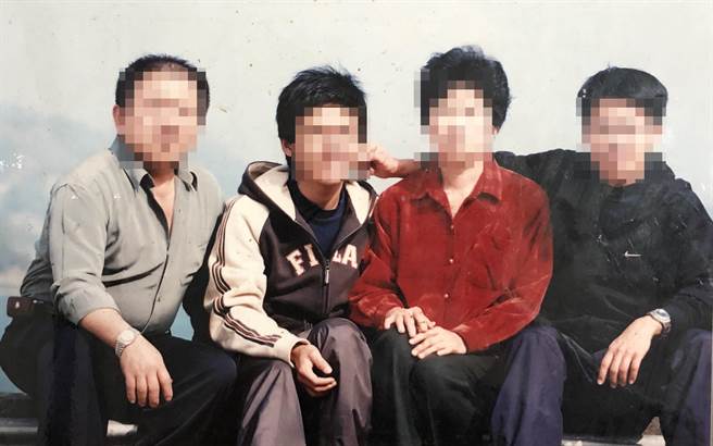 台中丰原前空姐烧夫案，死者家属说杨男（右）生前非常优秀，却被李女烧死，是国家的严重损失。（陈世宗翻摄）