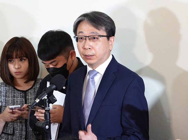 国安局长蔡明彦22日前往立法院外交及国防委员会备询。（姚志平摄）