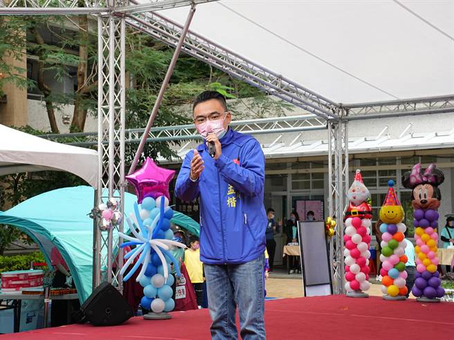 洪孟楷今早发声明强调，自己过去3年没有一刻停顿，「我有十足的信心守住新北第一选区这一席」。（黄敬文摄）