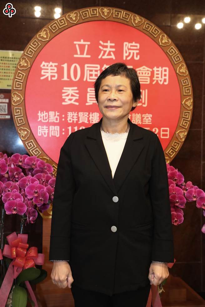 立法委员陈椒华认为，此在枯水期间经济部应对六轻等高耗水业者开徵更高耗水费，并检讨减少水权，以节省工业用水。（本报资料照片）