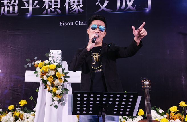 艾成弟弟艾翔遗照公开。（图／中时资料照片）