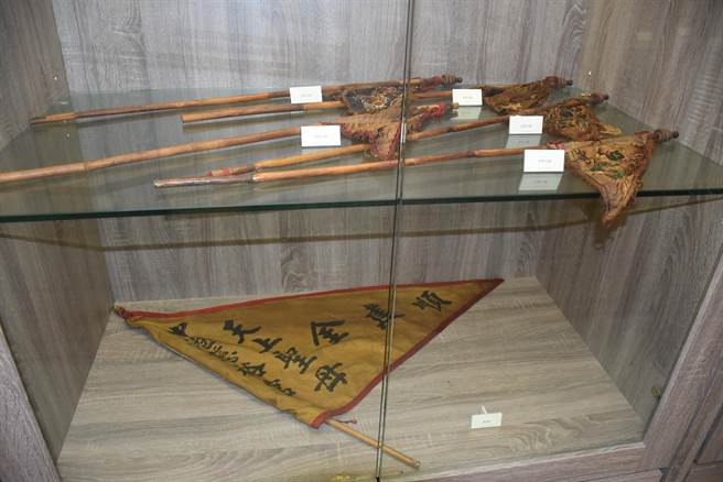 竹南镇中港慈裕宫妈祖首度来台搭乘「金建顺」船只来到中港港。（谢明俊摄）