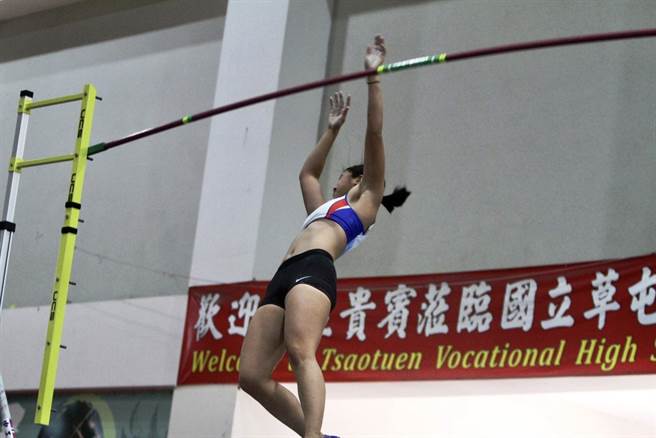 國際女子組由美國選手Jill Marois以4公尺10成績奪冠，國內好手陳姿岑、顏紫芯及林瑄倪也有3公尺80佳績。（楊靜茹攝）