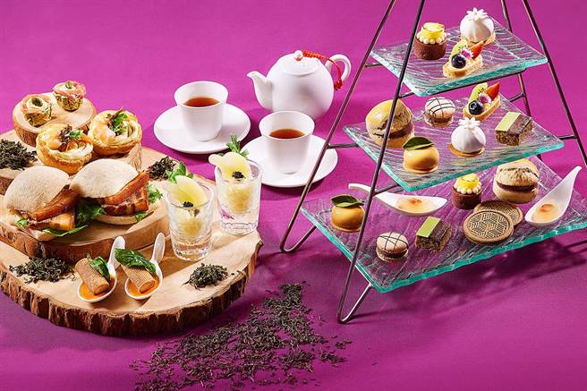 月台町大厅酒吧以台湾3种不同发酵程度的茶叶推出「台湾茶下午茶」双人套餐，售价1400元起。(JR东日本大饭店台北提供)