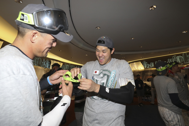 大谷翔平率日拿下经典赛冠军后十分开心（图／美联社）