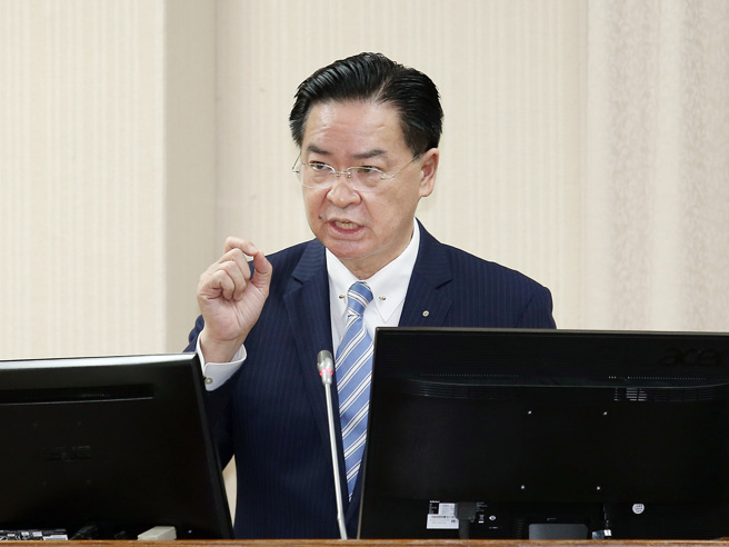 立委赖香伶今（23）日和外交部长吴钊燮杠上，直呼「台湾缺蛋少鸡的情况越发严重，外交部却资助5000万，给加勒比海的小岛国进行蛋鸡产业永续发展计画」。（资料照／姚志平摄）