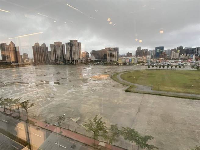 桃园区市议员林政贤建议「青埔」独立，划离中坜区。(蔡依珍摄)