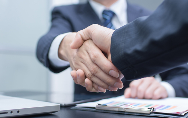 上班族是「勇者斗恶龙」。（示意图／shutterstock）