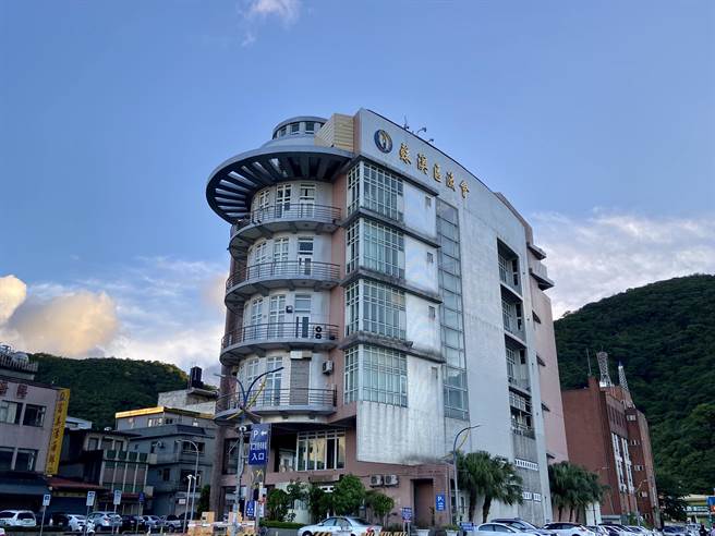 苏澳区渔会理事长蔡源龙说，会议最后决定暂时先採用2019年的作业规则。（吴佩蓉摄）