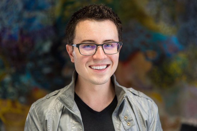 现年32岁的相对论太空公司创办人提姆•伊利斯，曾在蓝色起源工作过，之后自立门户。(图/Relativity Space )