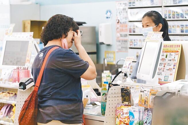 台北市消保官室拟与4大超商合作建立退费机制。（本报资料照片）