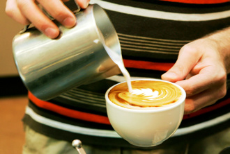 「心跳漏一拍」 喝咖啡影響心臟與健康？最新研究有意外發現