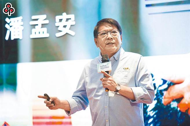 前立委梁牧养因其经营的渡假村遭屏东县政府多次稽查、开罚，多次影射时任县长的潘孟安涉贪，潘提告求偿后，最高法院判赔180万元确定。（潘孟安。本报资料照片）