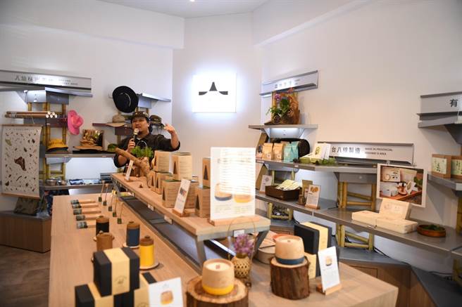 八仙山国家森林游乐区游客中心经歷半年筹备与建置，24日以全新面貌「八仙秘密基地」正式开放迎客。（东势林管处提供）