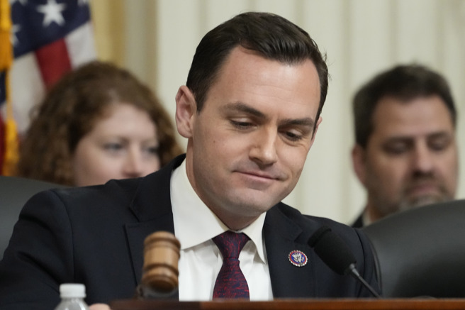 美国会中国特设委员会主席、共和党眾议员加拉格尔表示，他将和眾议院议长麦卡锡一同参与会见在美国过境的蔡英文总统。（图／美联社）