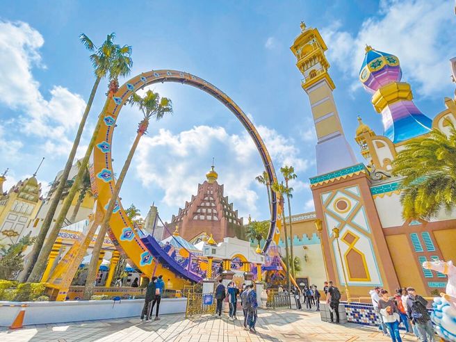 六福村近日卷入狒狒风波，忙于澄清，却遭剑湖山偷捕刀，笑翻网友。(图／六福村提供)