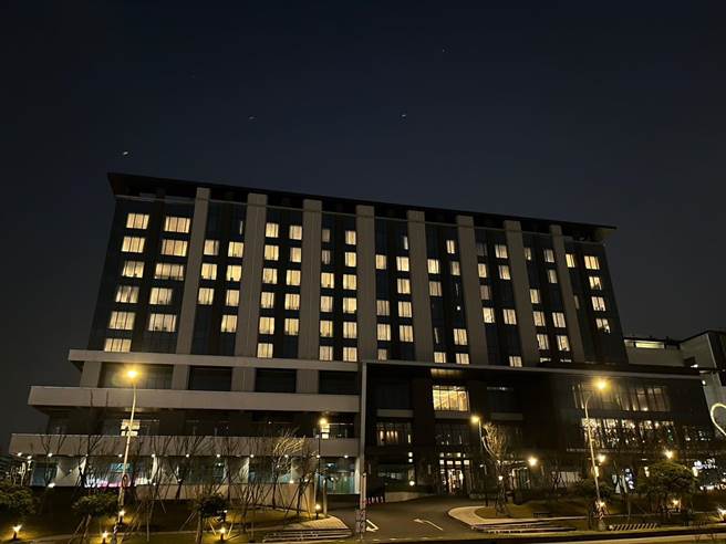 和逸饭店 • 桃园馆响应国际关灯日。（和逸饭店提供）