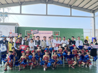 臺南光電企業捐贈4校太陽能設備 收益挹注校務基金