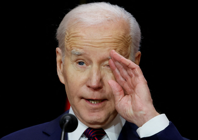 美国总统拜登3月24日访问加拿大，在渥太华发表谈话的神情。（路透）