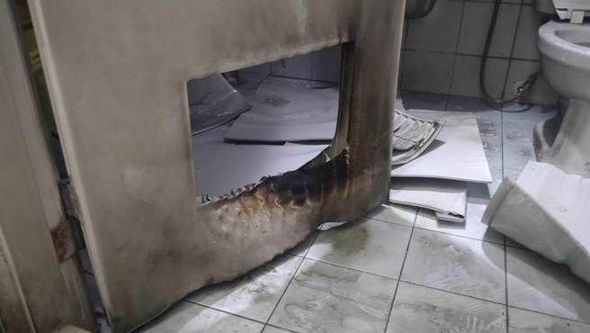 军职女儿拚升等考，家暴父「趁洗澡泼汽油想烧死她」下场出炉。(中时资料库)