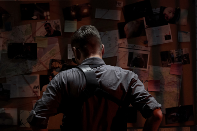 這本書，就是要說說我在調查局這四十年來，究竟都做了些什麼事。（示意圖／shutterstock）