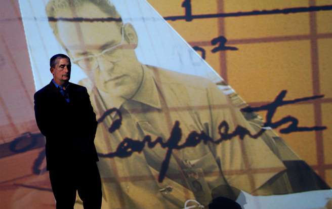 英特尔（Intel）今天宣布，共同创办人摩尔逝世，享耆寿94岁。(图/路透社)