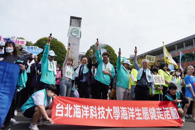 台北海洋科技大学今举行校庆，余天缺席。（图／台北海洋科技大学提供）