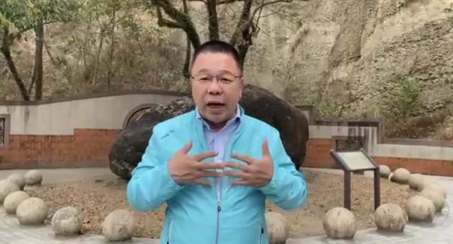 熟识王文宗多年的台南市议会书记长蔡育辉今天出面表示，他相信王文宗绝不是幕后指使者，呼吁检方说清楚、讲明白。（蔡育辉提供／张毓翎台南传真）