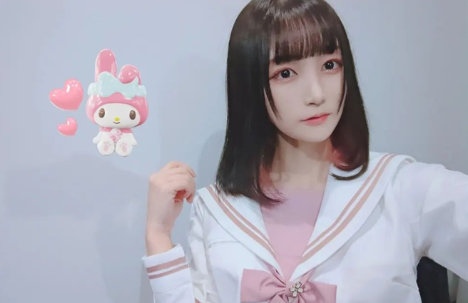 26岁片濑美月于本月21日突然离世。（图／撷取自片濑美月IG）