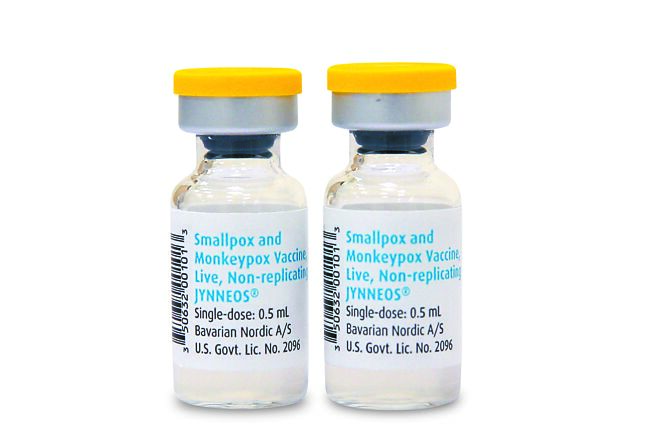 卫福部疾管署日前开放猴痘疫苗意愿登记平台，第一阶段共3000个名额，短短9分钟就被抢光。图为猴痘疫苗。（黄世麒摄）