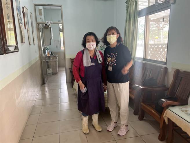 二度就业妇女重返职场，赚到简单幸福生活。(高屏澎东分署提供)
