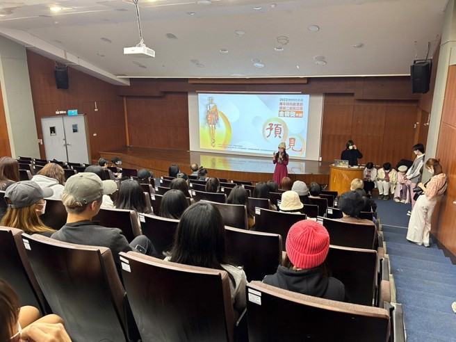 台湾赛区金裳奖执行委员会特别举行多场校园说明会。(图/中华两岸文经协会提供)