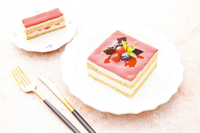 ABC Cooking Studio现提供民眾动手做抹茶甜品「春日莓果珠宝盒」，单人体验880元。（ABC Cooking Studio提供）