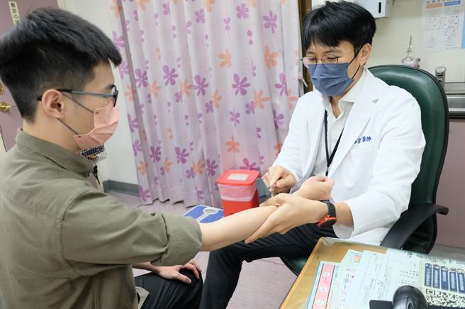 屏基发现罕见慢性脱髓鞘多发性神经炎，全台仅400人。（屏基提供）