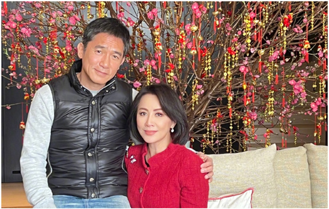 梁朝伟获威尼斯终身成就奖，刘嘉玲引以为傲。（图／微博@刘嘉玲）