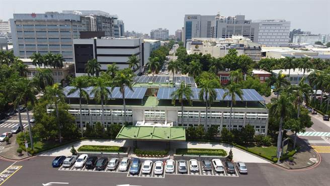 高雄進入用水大戶減量供應的二階限水，經濟部加工出口區管理處27日召開園區抗旱整備作業會議，提出五路抗旱重點，請廠商配合。(圖／經濟部加工處提供)