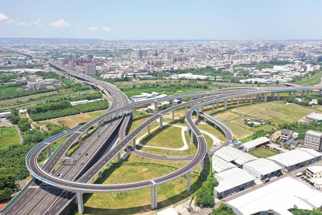 图为国4丰潭段空拍照片。(高公局提供)