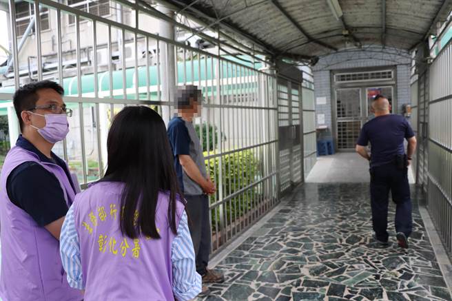 由艺人陈庭妮父亲陈奕梁所经营的「豪嘉食品有限公司」，自2006年起欠税至今高达418万元。（行政执行彰化分署提供／吴建辉彰化传真）