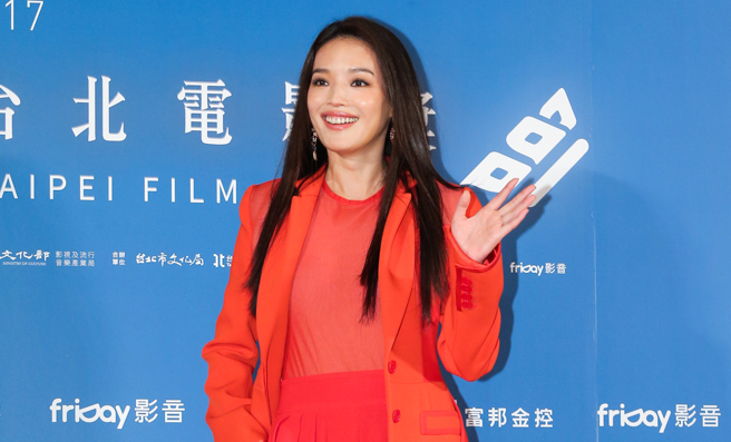 舒淇晒出居家私照，逗趣的模样笑翻不少粉丝。(图/中时资料照)