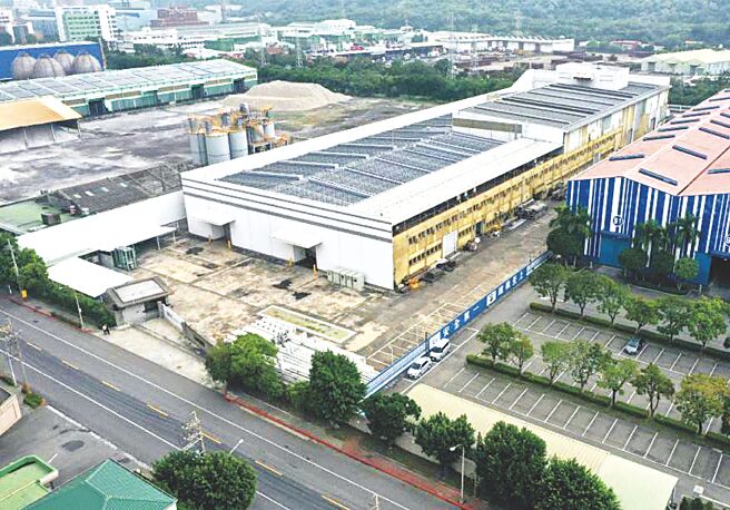高雄临海工业区稀有大型厂房释出标售。图／业者提供