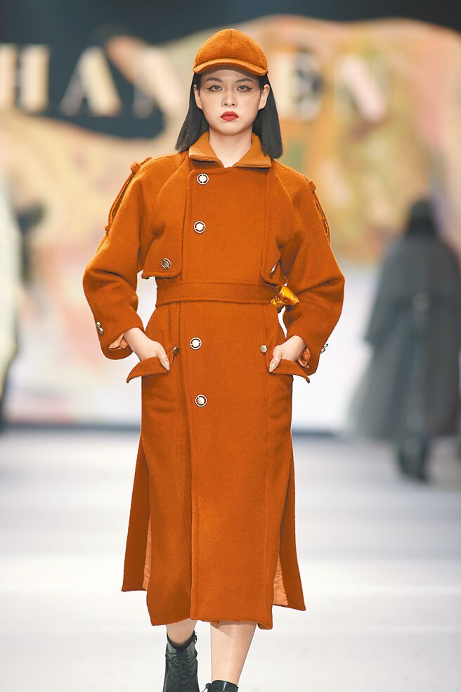 HANSEN以日治时期旧照为灵感，融合台、日、中服装元素形塑台湾多元文化的模样。（臺北时装周提供）