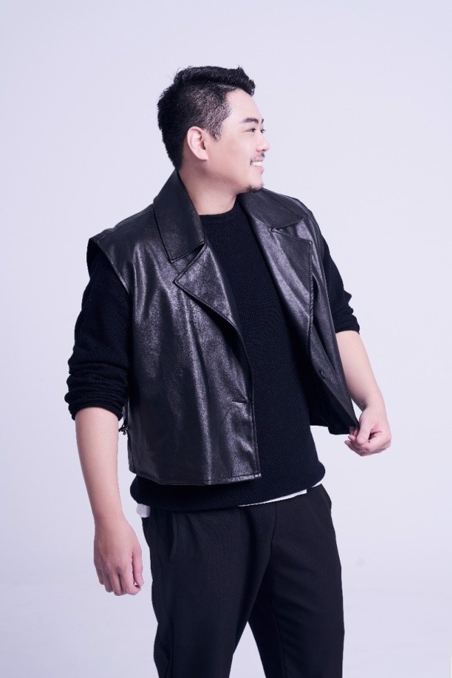 国乐出身的新生代作曲家刁鹏擅长以民族音乐为素材，融合爵士语汇做个人创作，他所成立的「行草 Grass Walkers」受邀参与国内外大小音乐祭，好评不断。(图／臺北市立国乐团提供)