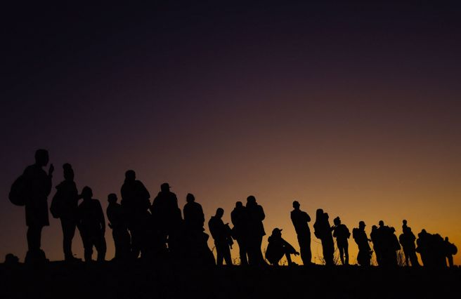墨西哥安全部长表示，对27日北部边境城市华雷斯城（Ciudad Juarez）移民羁留中心所发生的死亡事件，检察官已经确定有8人可能应负起责任。(图/路透社)