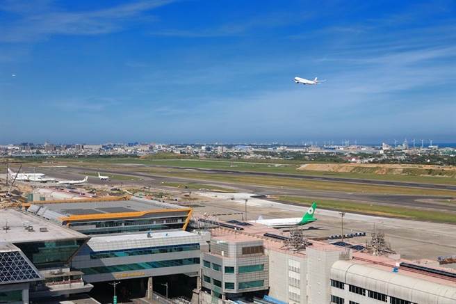 为扩大服务量能及持续推动重大工程建设，机场公司将启动人才招募计画，报名简章将于4月下旬公告于官方网站。（桃机公司提供／陈佑诚传真）