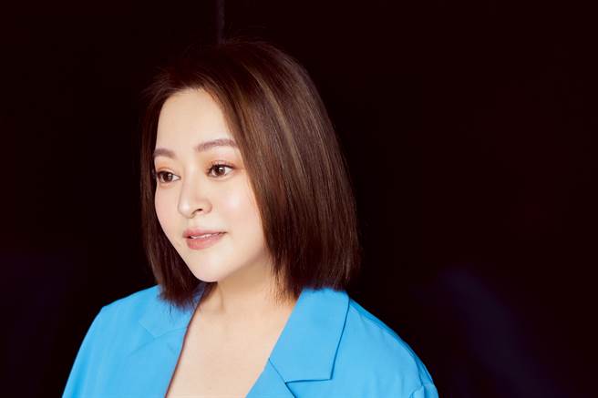 何嘉文出道25周年，宣布自立门户。（嘉文国际提供）